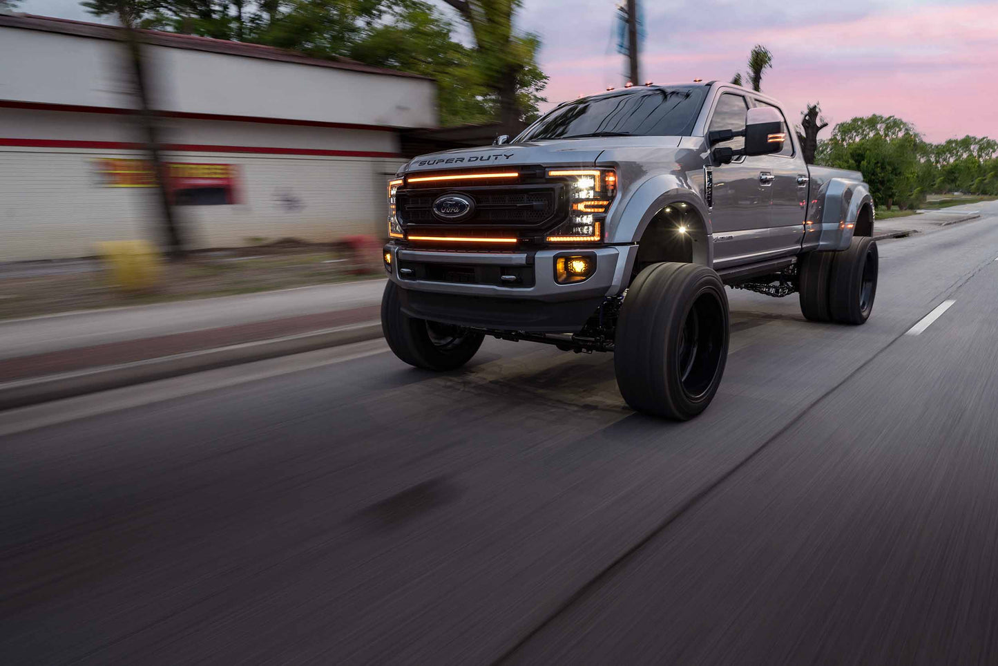 XBG LED Grille: Ford Super Duty (20-22) (Gloss Black / Amber DRL)