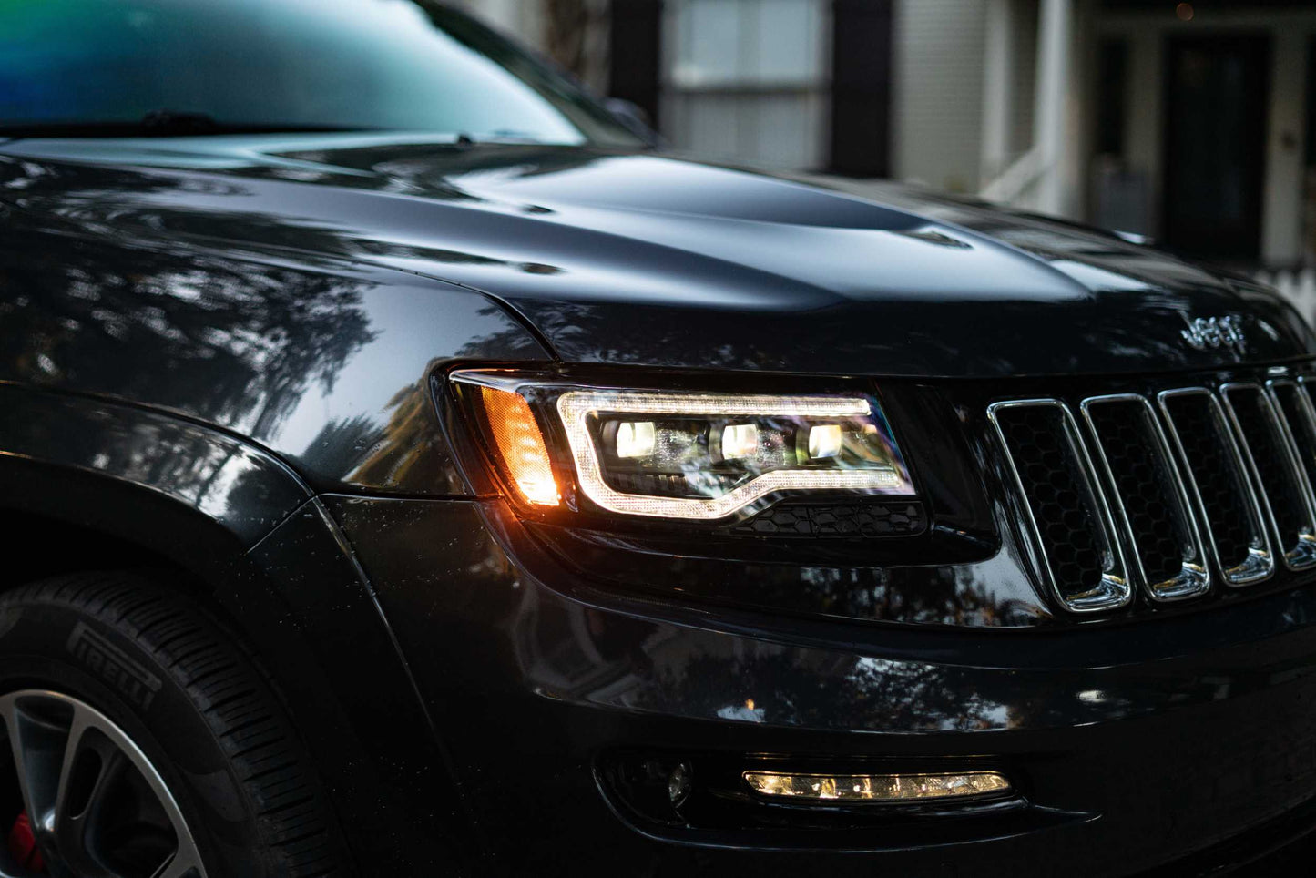 XB LED Headlights: Jeep Grand Cherokee (14-22) (Pair)