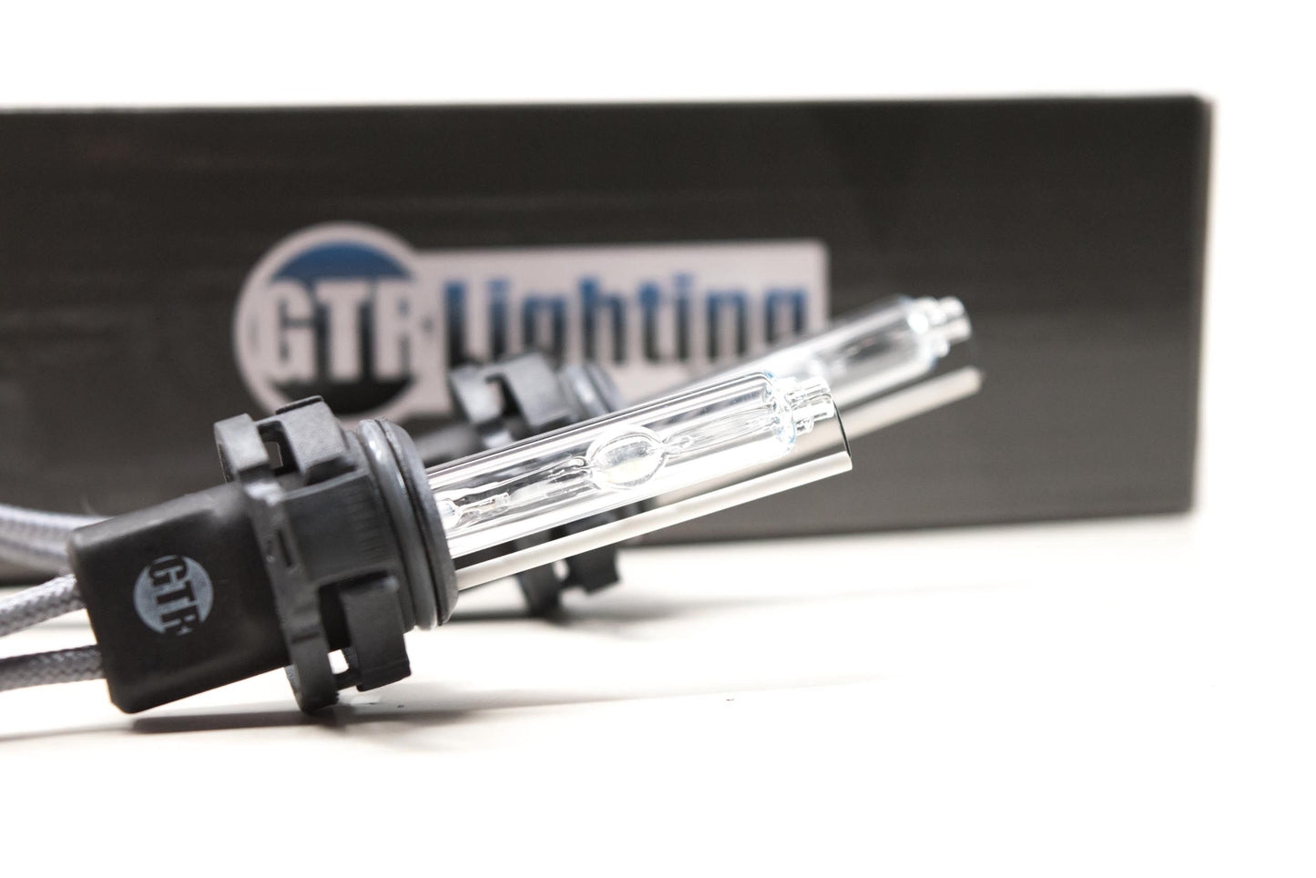 5202/2504: GTR HID Bulbs (Pair)