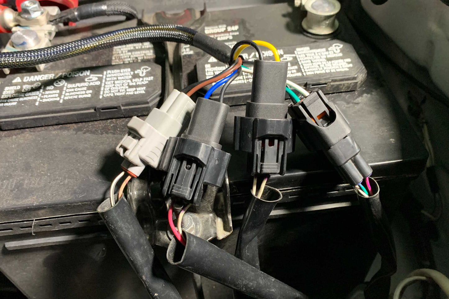 Conversion Harness: Tacoma OEM LED Headlights (16-23)