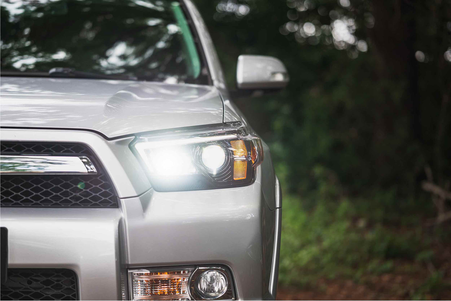 XB Hybrid LED Headlights: Toyota 4Runner (10-13) (Pair / ASM)