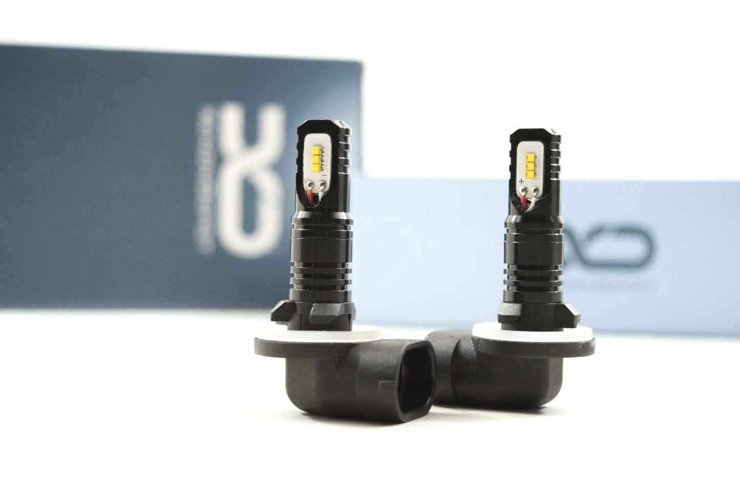 881: Xtreme LED CMB (5000K / Pair)