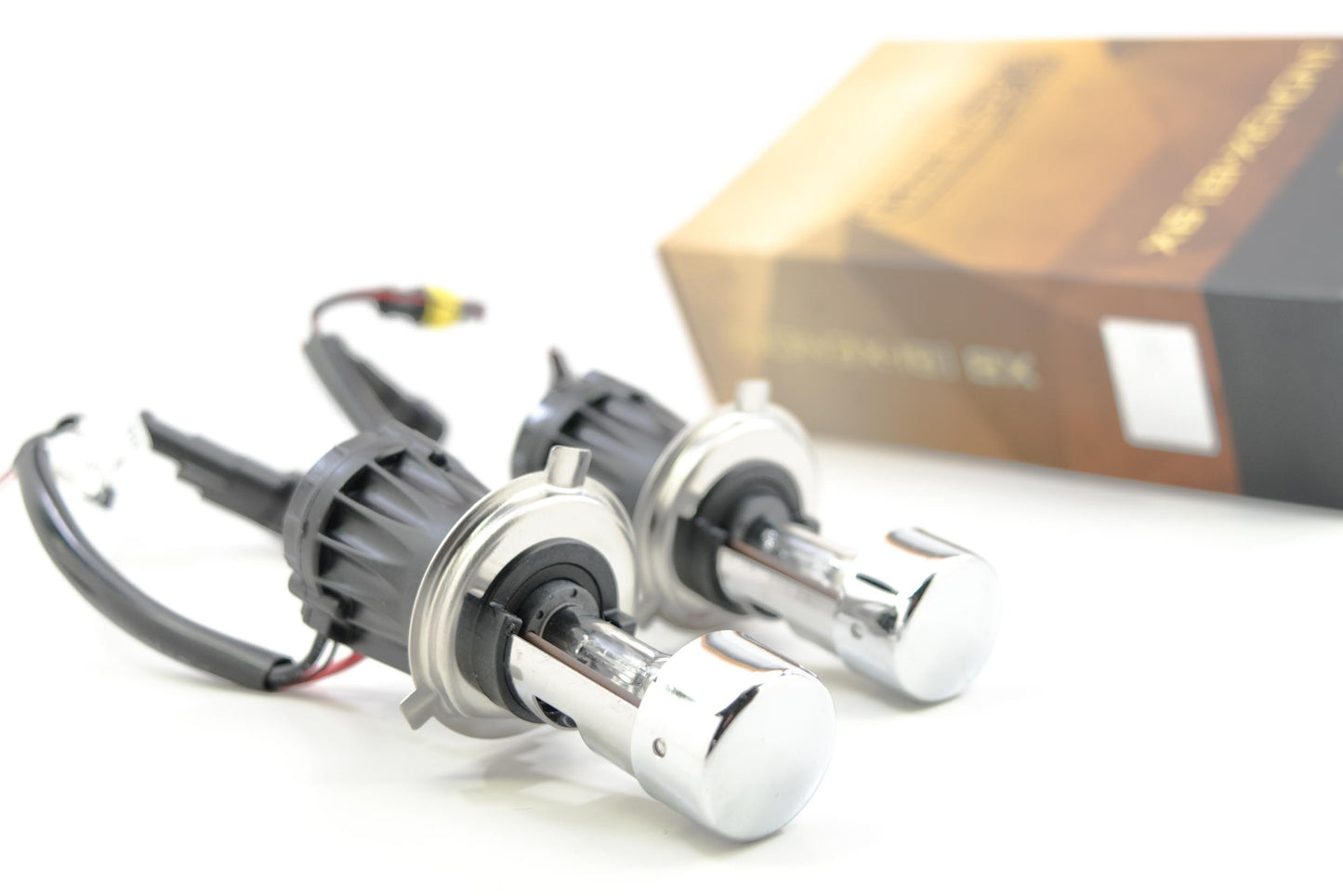 H4/9003 Bi-Xenon: XB HID Bulbs (Pair)