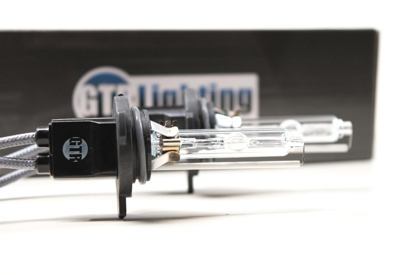 9012: GTR HID Bulbs (Pair)