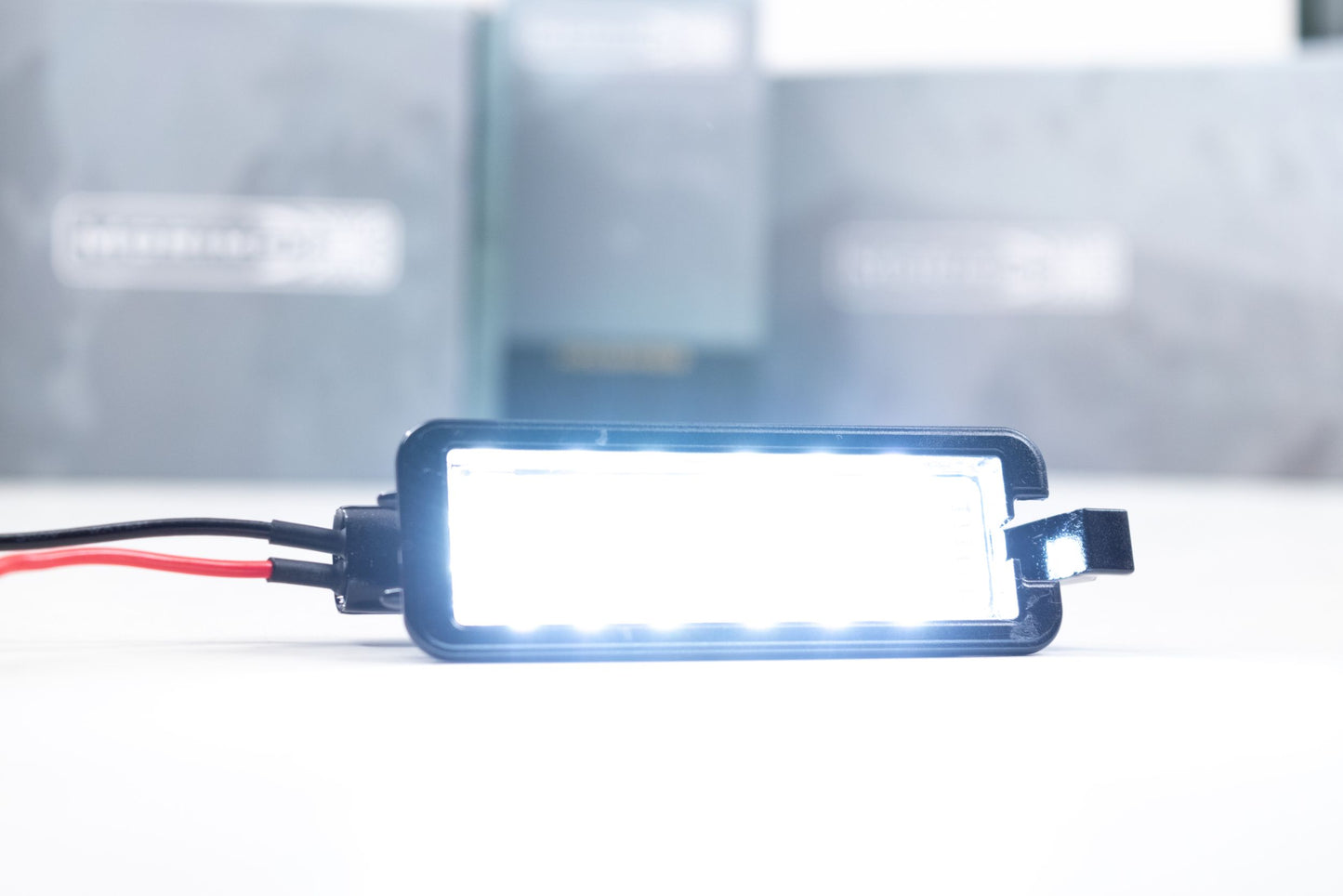 XB License Plate Light: Dodge Charger (15-18)