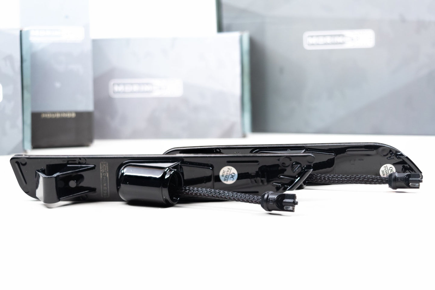 XB Side Markers: Dodge Challenger (08-14 / Front / Pair)