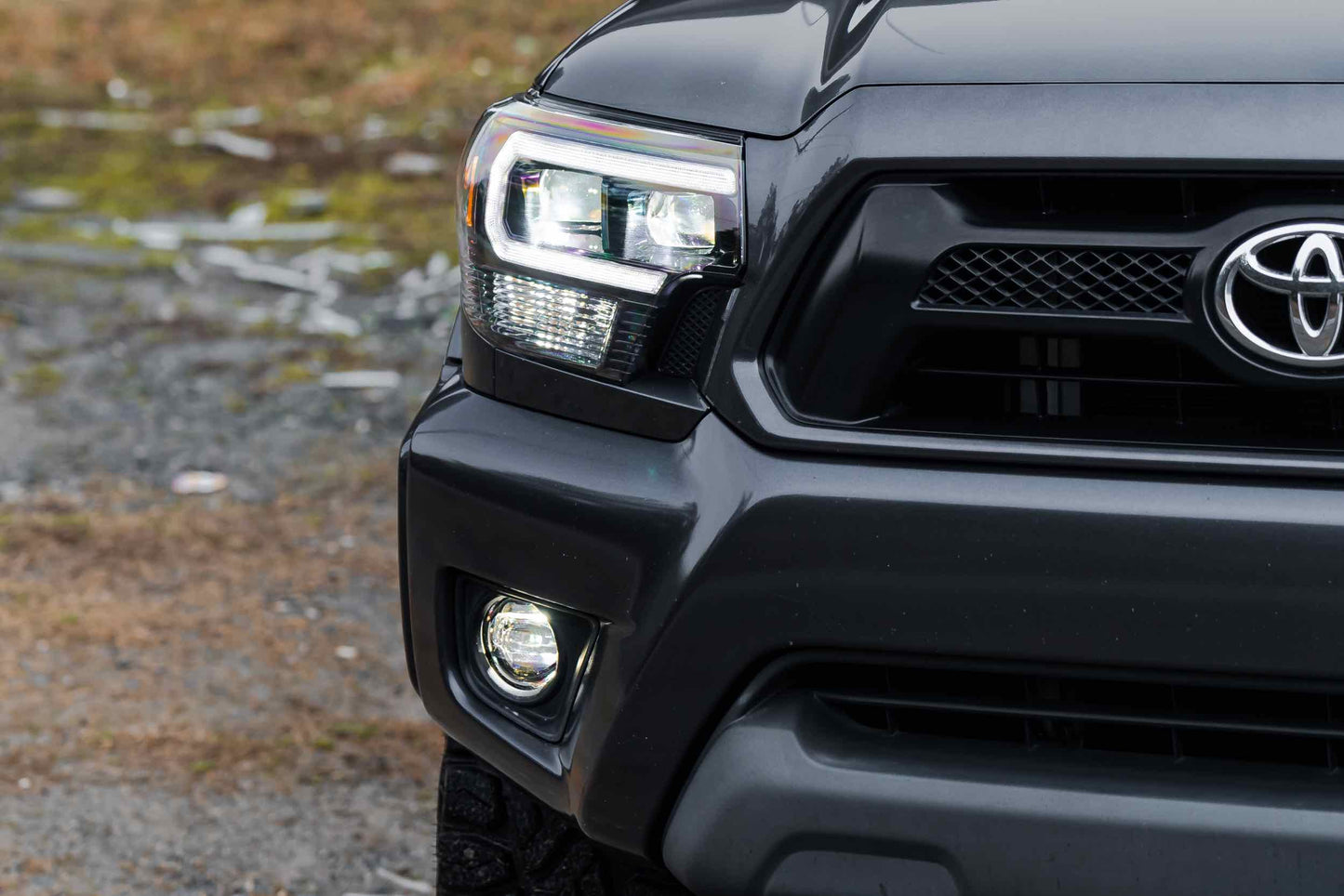 XB Hybrid LED Headlights: Toyota Tacoma (12-15) (Pair / White DRL)