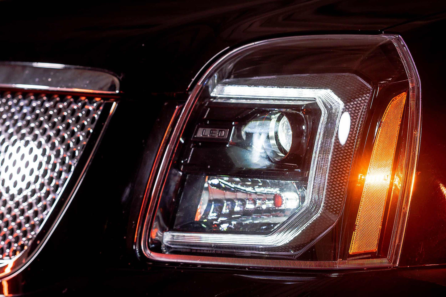 XB Hybrid LED Headlights: GMC Yukon (07-14) (Pair / ASM)
